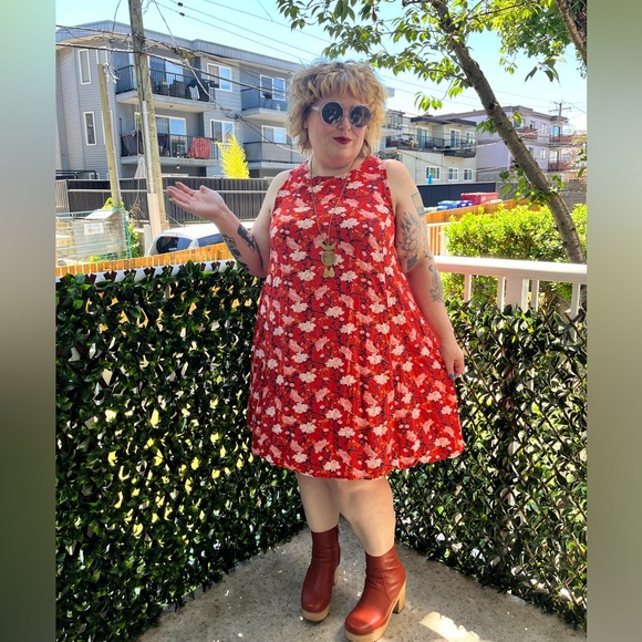 XL old navy marigold print swing dress - Picture 2 of 8